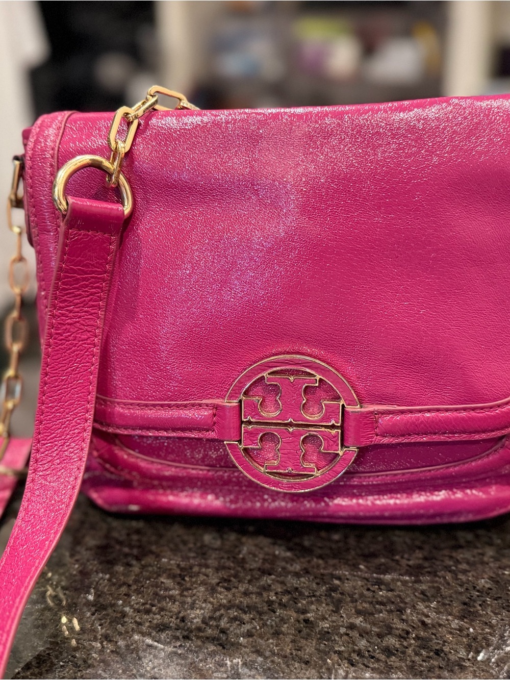 Tory Burch Amanda Leather Crossbody Magenta with Gold Logo